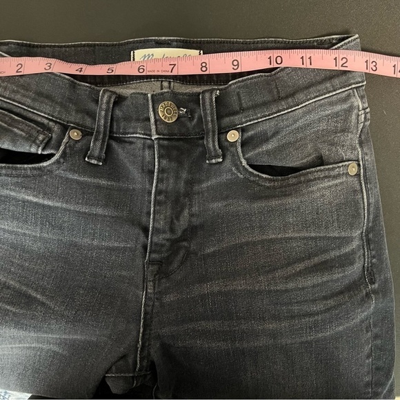 Madewell Jeans Womens Size 25 High Riser Skinny Distressed Washed Black 27”  A - Picture 7 of 11
